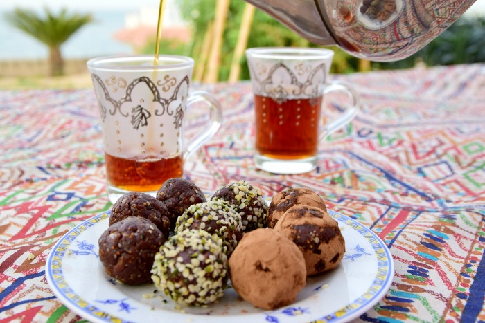 Cocoa Date & Fig Bliss Balls
