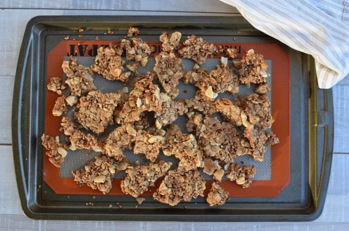 Cashew Coconut Granola