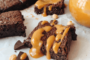 براونيز الطحينة الصحية وبذور الشيا كبديل للبيض